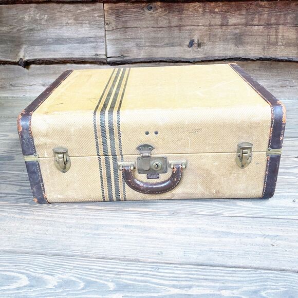 Unbranded Handbags - Vintage Tweed Train Case Kleber Luggage